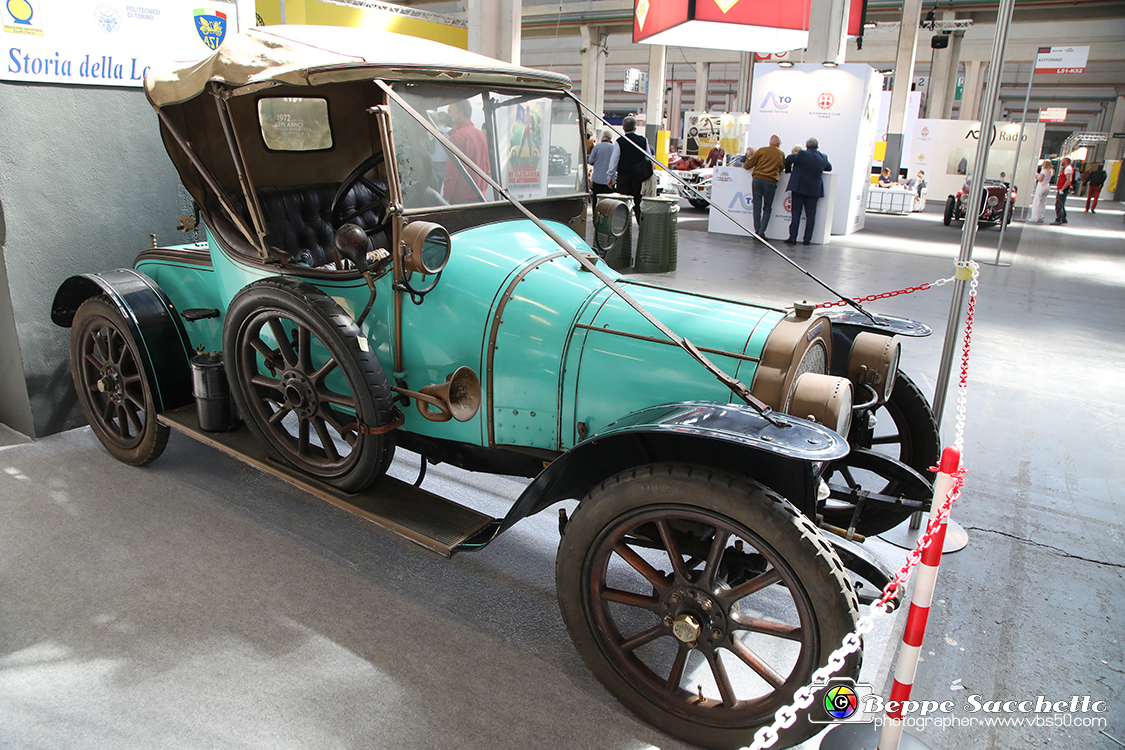 VBS_0370 - Automotoretrò e Automotoracing 2022.jpg